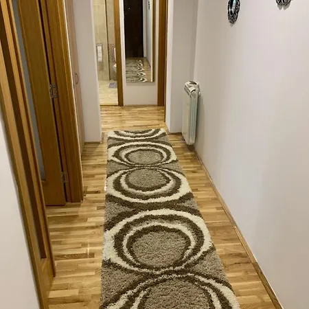 Lux Centro Palace * Čačak