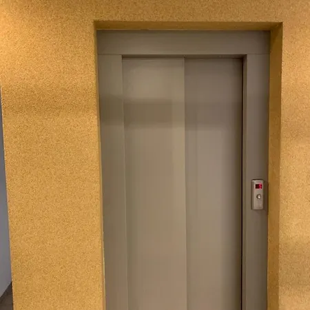 Lux Centro Palace Apartment